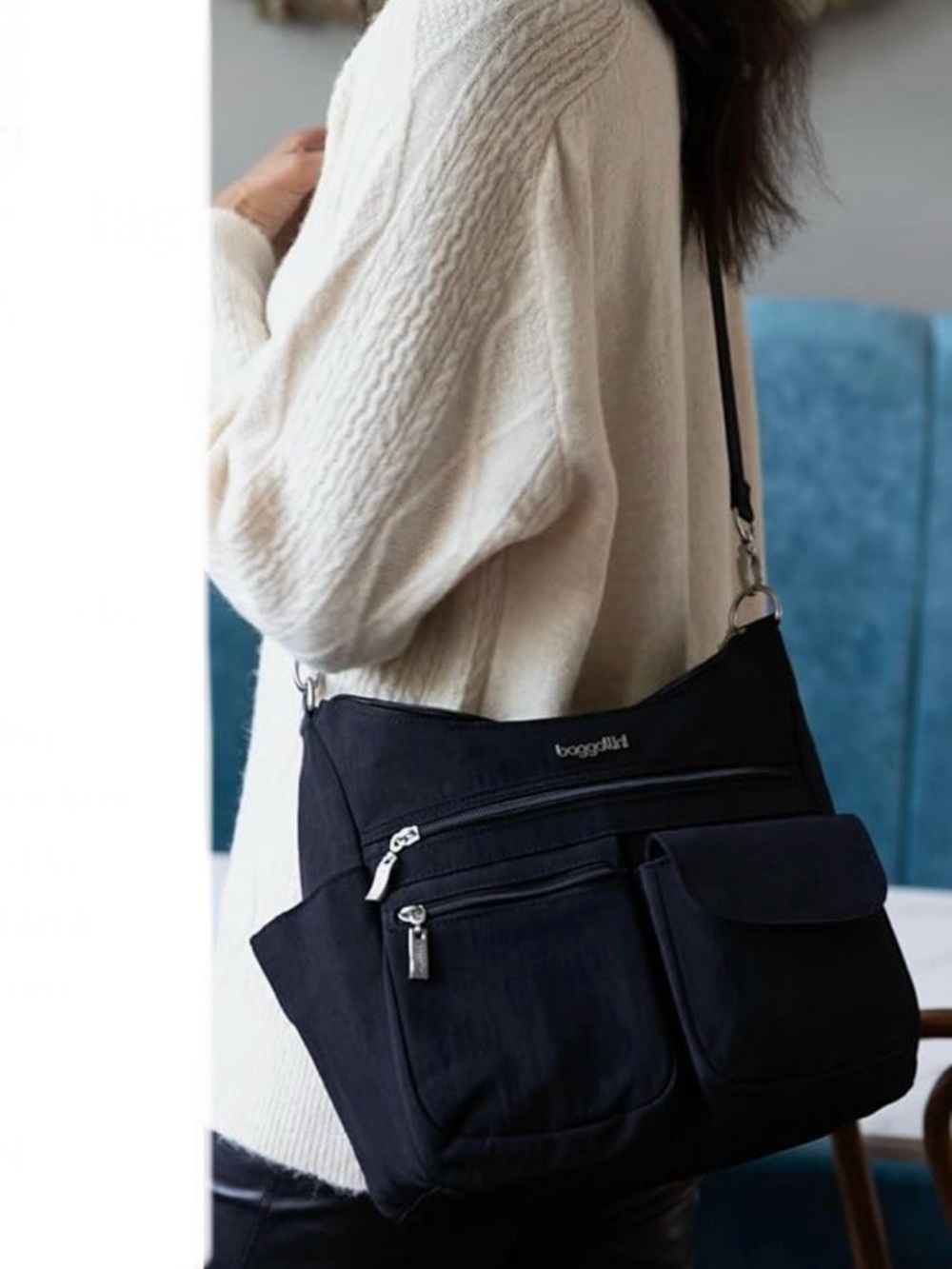 BAGGALLINI Everywhere Hobo Crossbody Bag Black
